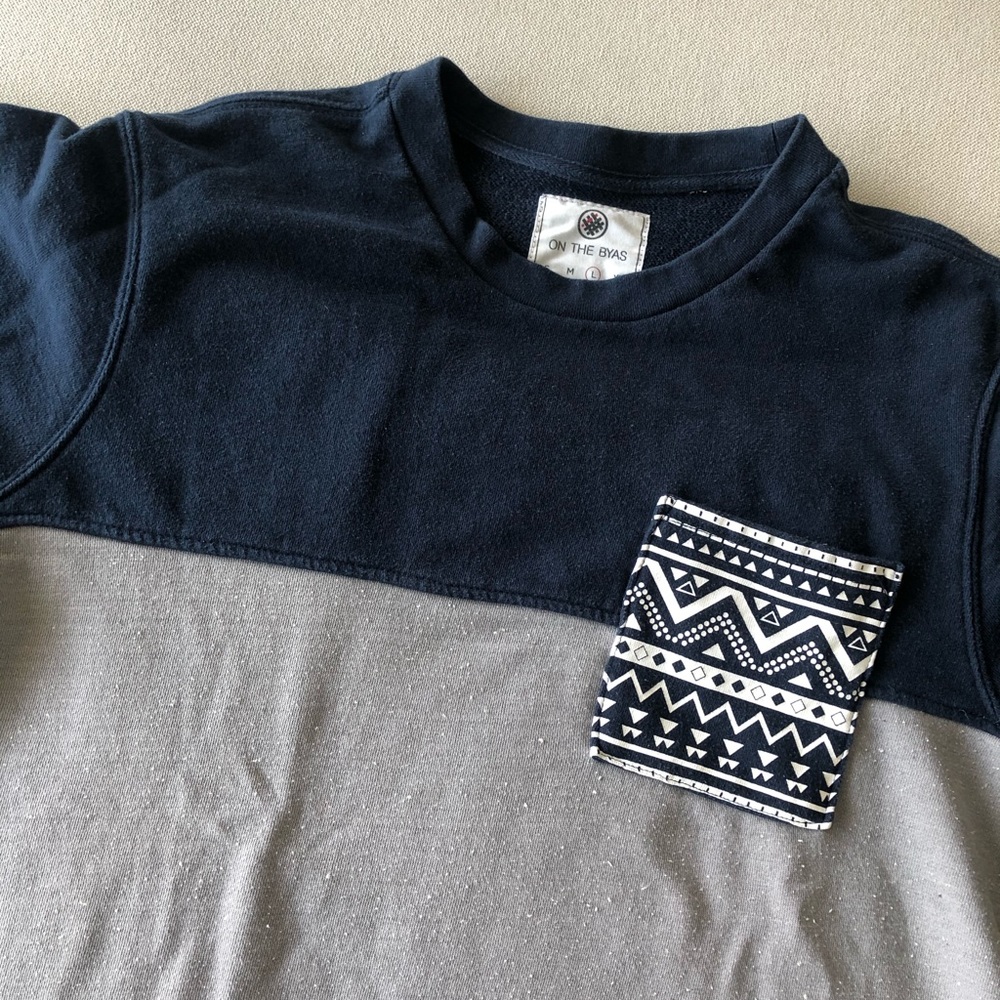 Sweater - Picture 3 of 3
